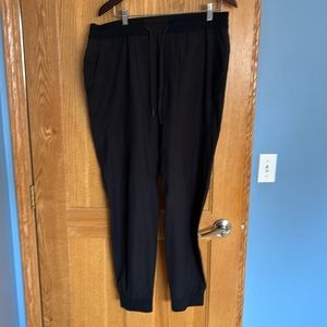 Lululemon Black joggers XL
